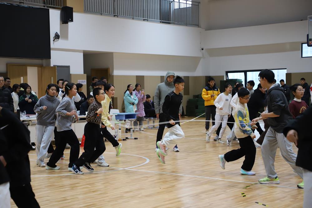 2025年蘇州工業(yè)園區(qū)中小學(xué)生冬季三項(xiàng)比賽圓滿落幕